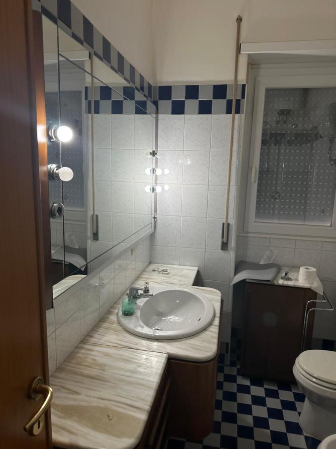Palm House Hotel Rome Bagian luar foto